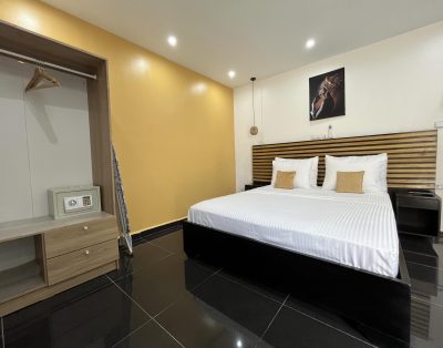 Studios meublés haut standing à Bonamoussadi, Douala 5ᵉ